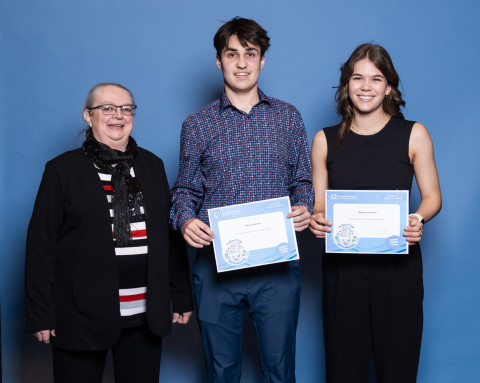 Gagnants LITTÉRATURE – Distinctions 2e année
